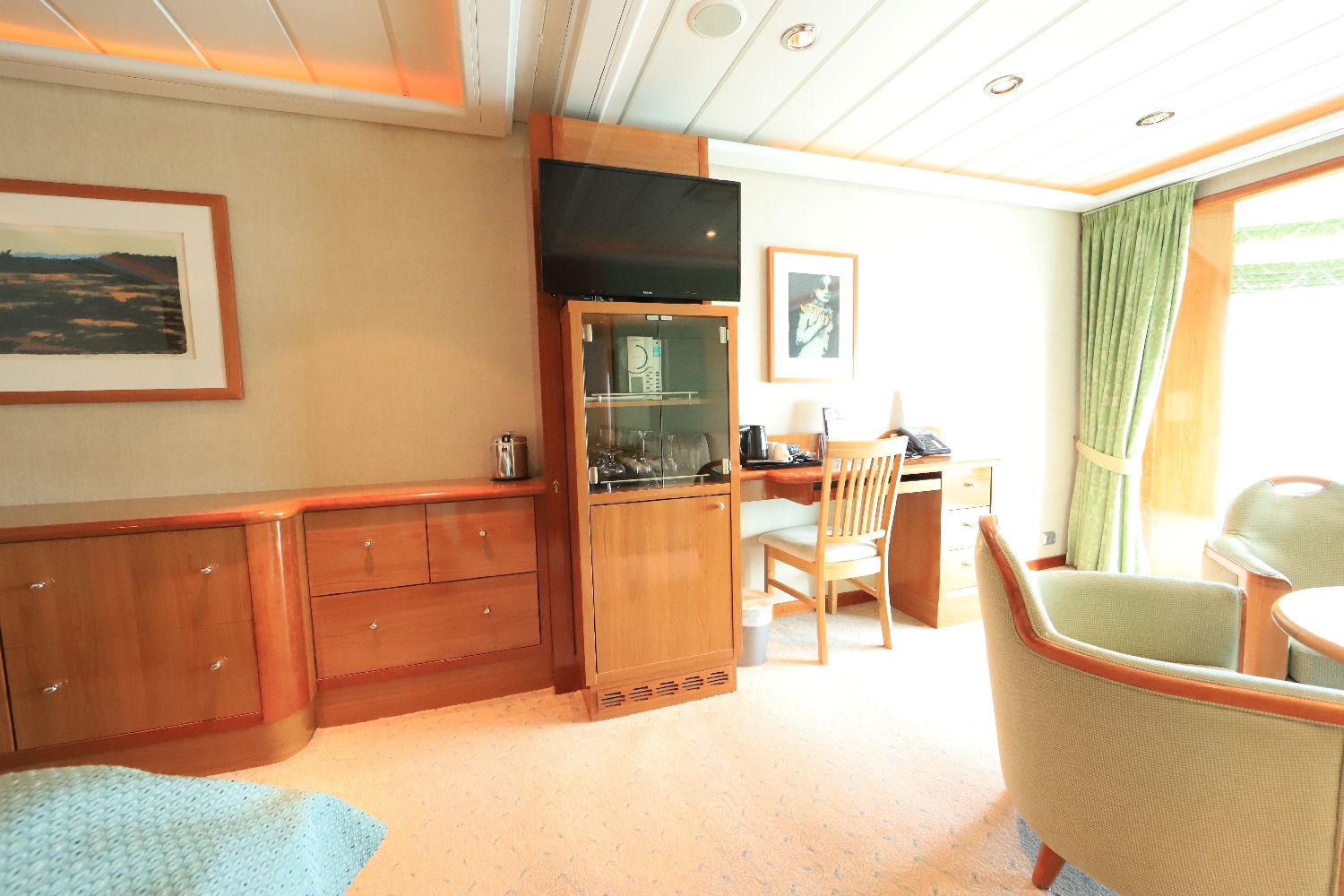 MS Trollfjord Suite 817 Beispiel für die MG Suiten Deck 8 ©Horst Reitz